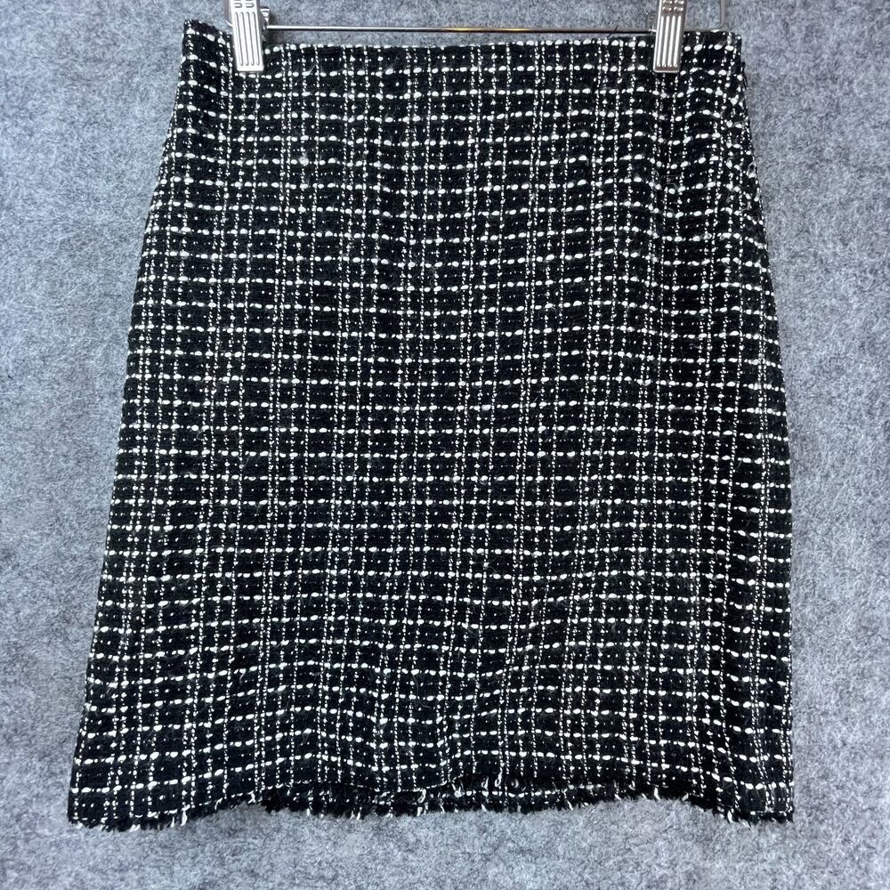 Ann Taylor Skirt‎ Womens 0 Black White Plaid Textured Boucle Tweed Old Money